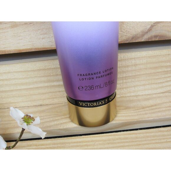 Victoria's Secret LOVE SPELL Fragrance Lotion 8oz. New! - Picture 3 of 5